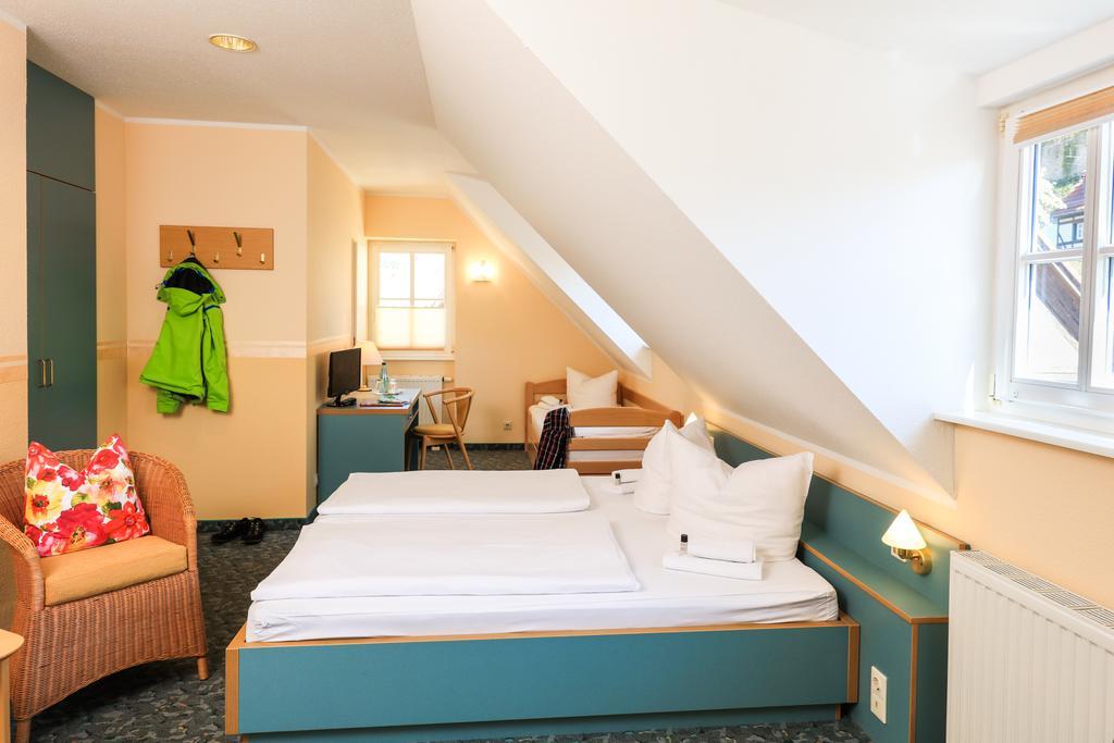שטאדט ווילן Hotel Wehlener Hof מראה חיצוני תמונה