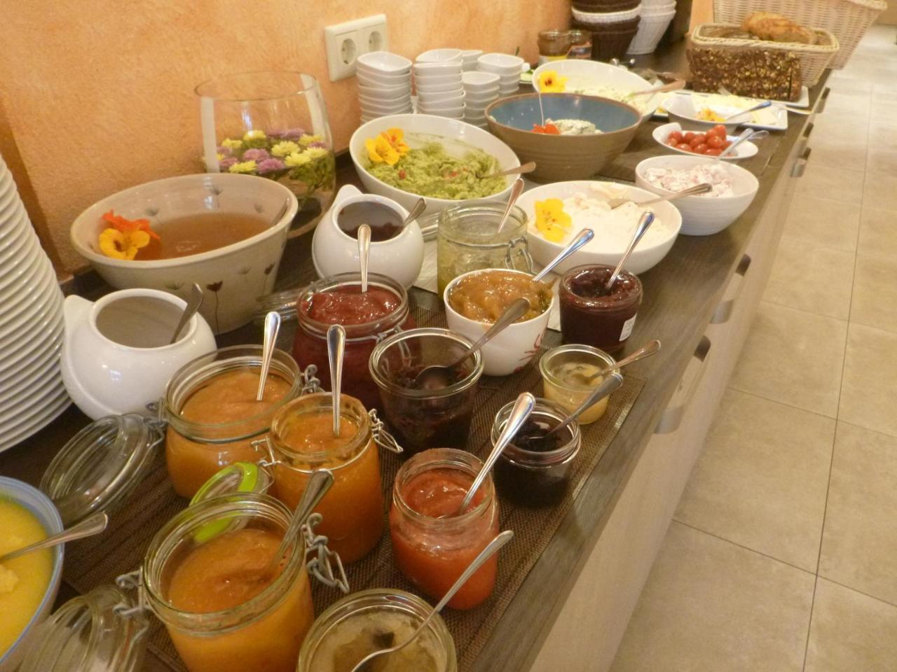 שטאדט ווילן Hotel Wehlener Hof מראה חיצוני תמונה